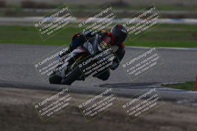 media/Nov-30-2025-TrackDaz (Sun) [[d8b22663df]]/B Group/Session 2 (Sunset)/